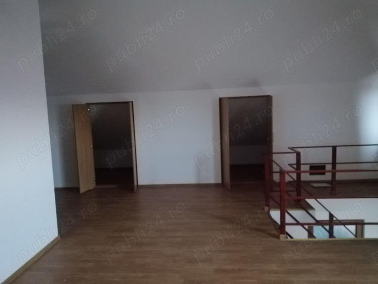 Casă cu 3 camere în Central