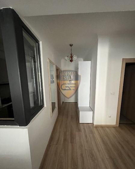 Apartament cu 2 camere decomandat, mobilat în Central