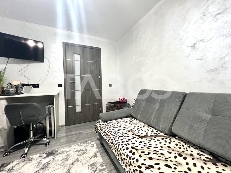 Apartament cu 3 camere semidecomandat, mobilat în Gheorgheni