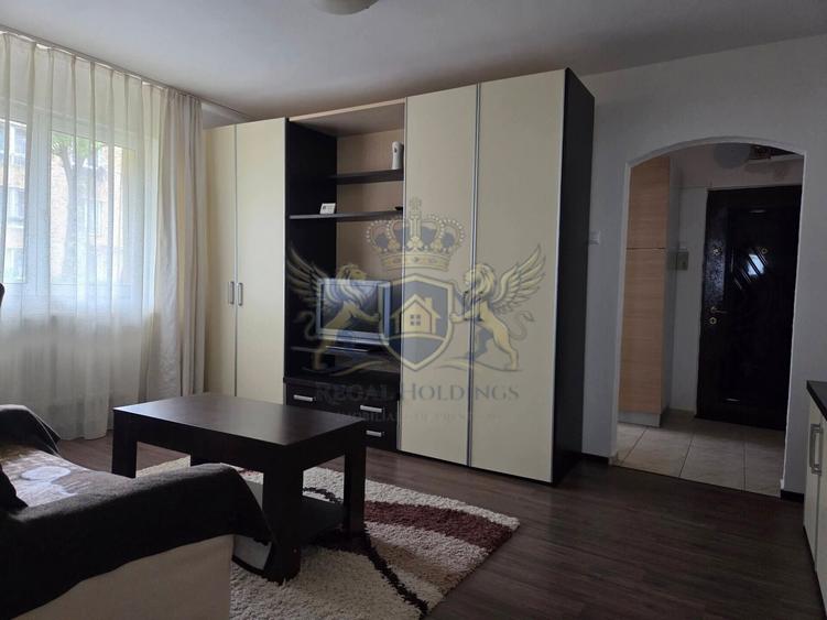 Apartament cu 2 camere semidecomandat, mobilat în Bartolomeu