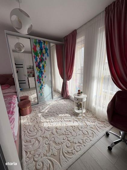 Apartament cu 3 camere în Hotvon