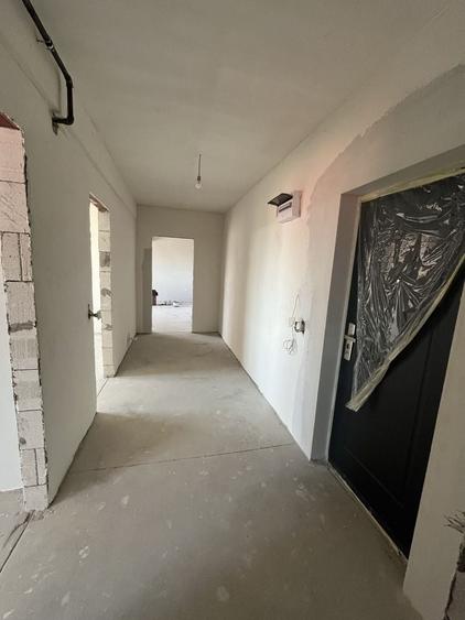 Apartament cu 2 camere decomandat în Brătianu
