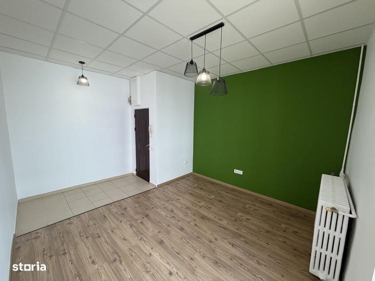Calea Victoriei, apt. 3 camere, renovat,etaj 8, balcon, bloc solid - 1