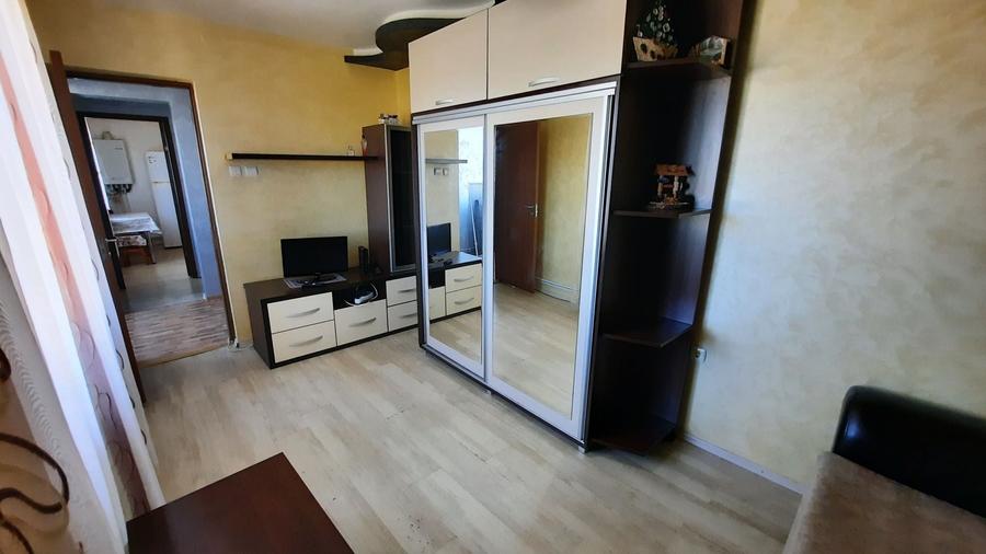 Apartament cu 2 camere semidecomandat în Hipodrom