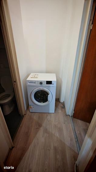 Inchiriez apartament 2 camere, B-dul Grivi?ei - 8