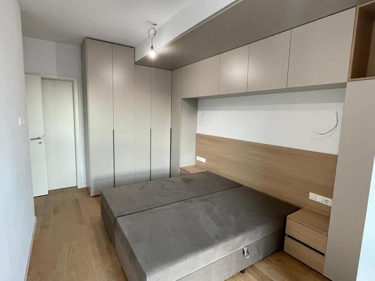 Apartament cu 3 camere decomandat în Doamna Ghica
