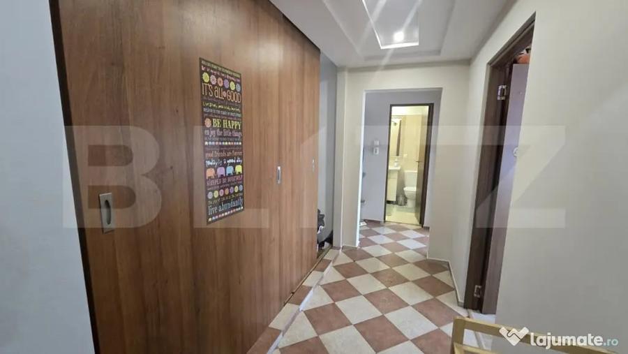 Apartament cu 3 camere decomandat în Micro 14