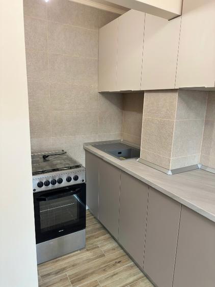 Apartament cu 2 camere decomandat, mobilat în Capitol