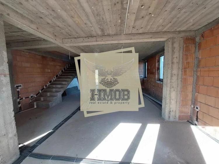 Casă cu 5 camere cu Teren 500 Mp în Veterani