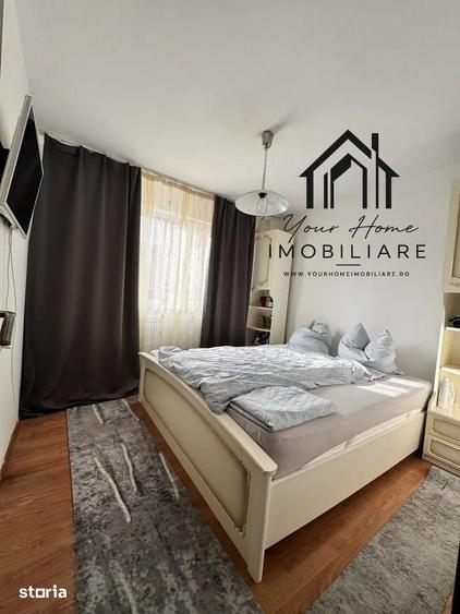 Apartament cu 3 camere semidecomandat în Craiovița Nouă