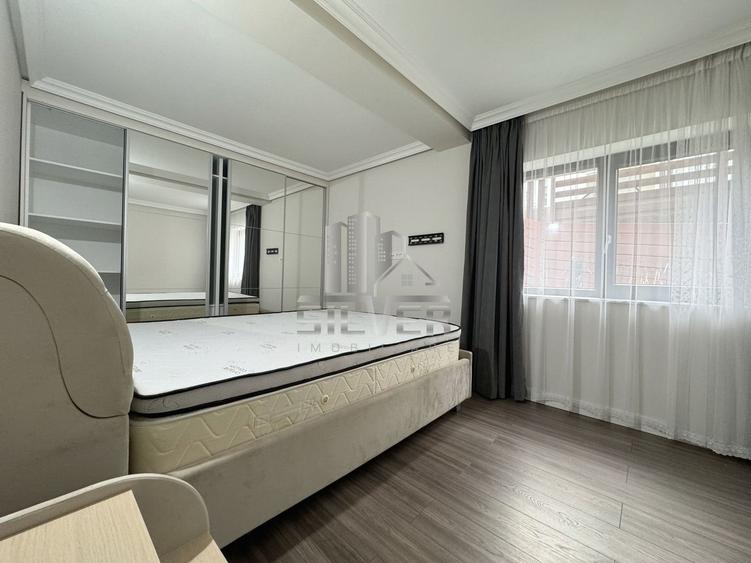 Duplex cu 3 camere cu Canalizare în Florești