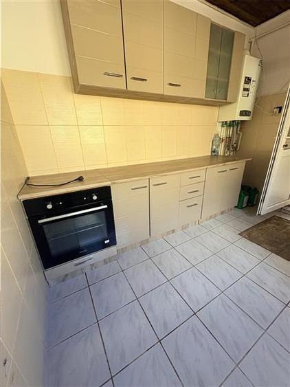 Casa 4 Camere de Vanzare - Zona Coiciu - 2