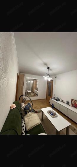 Apartament cu 2 camere semidecomandat în Militari