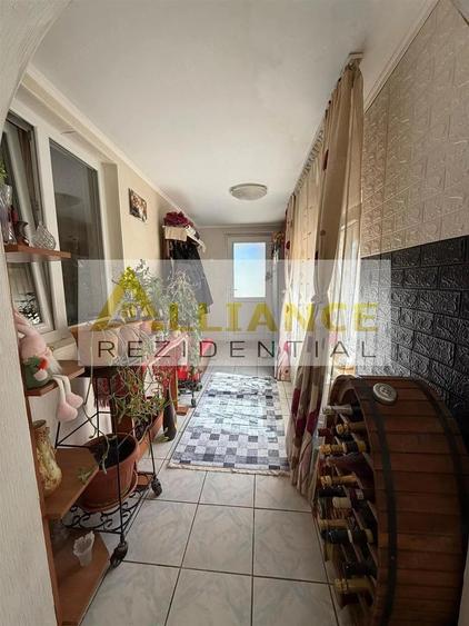 Casă cu 2 camere cu Teren 754 Mp în Cățelu
