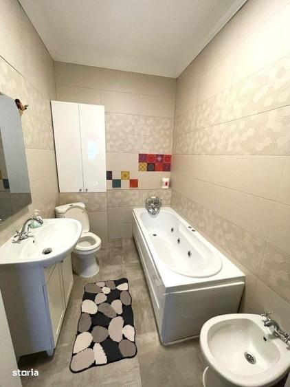 Apartament cu 3 camere, mobilat în Central