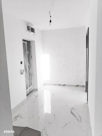 Apartament cu 2 camere decomandat în Vest