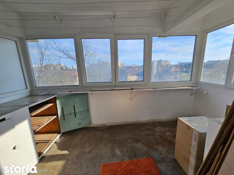 Apartament cu 3 camere în Pantelimon