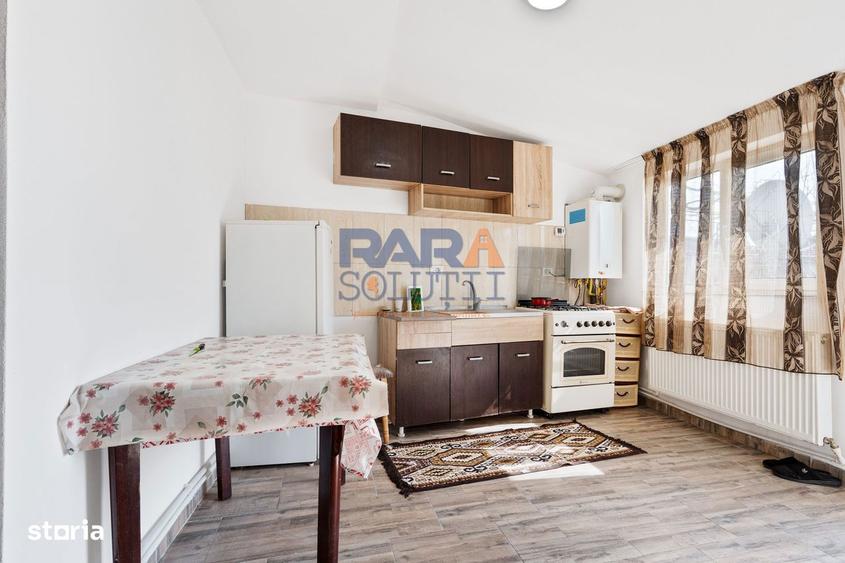 Casă cu 2 camere cu Teren 250 Mp în Central