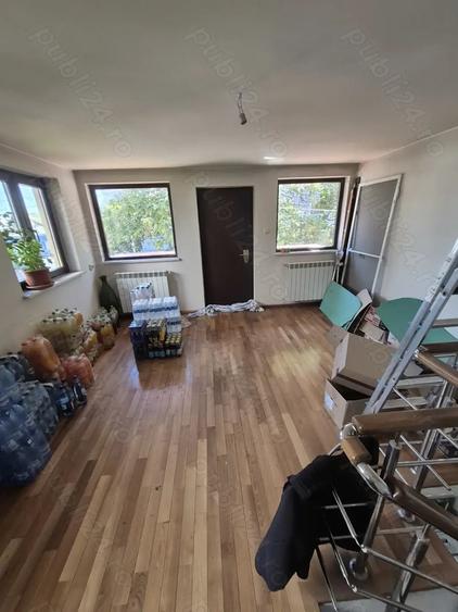 Casă cu 6 camere cu Teren 140 Mp în Drumul Taberei