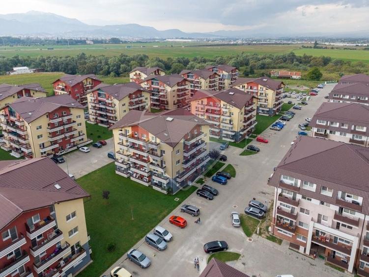 Apartament doua camere, mobilat, utilat, parcare inclusă - 16