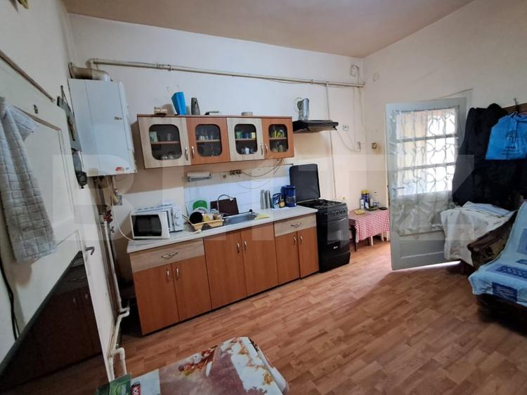 Casă individuală cu 2 camere cu Canalizare în Sărmașu