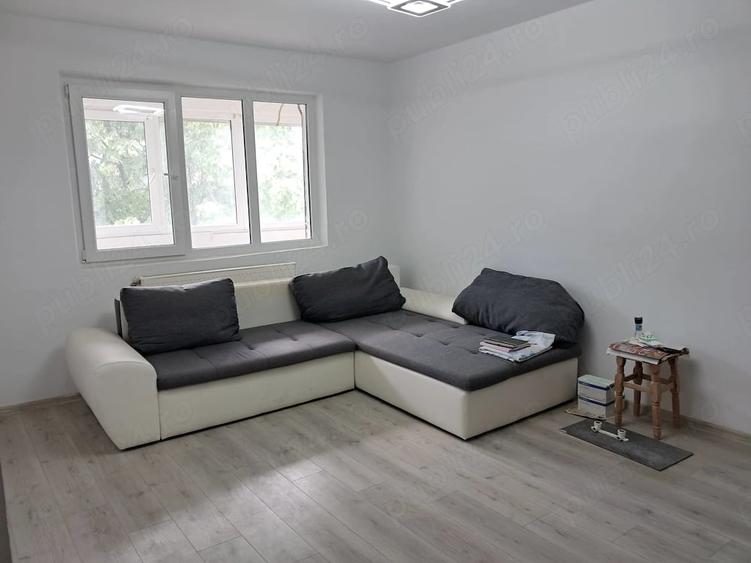 Apartament cu 2 camere semidecomandat în Obor