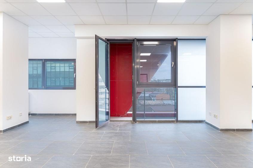 Spațiu comercial, de 250 mp, în Baicului