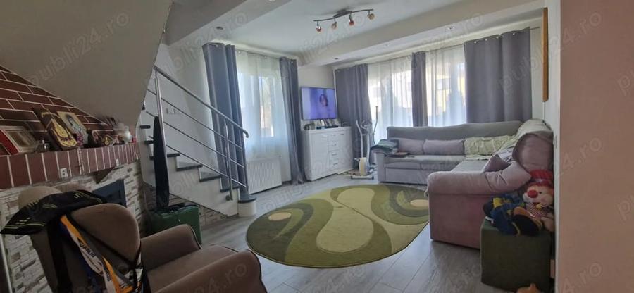 Casă cu 4 camere cu Teren 500 Mp în Săcălaz