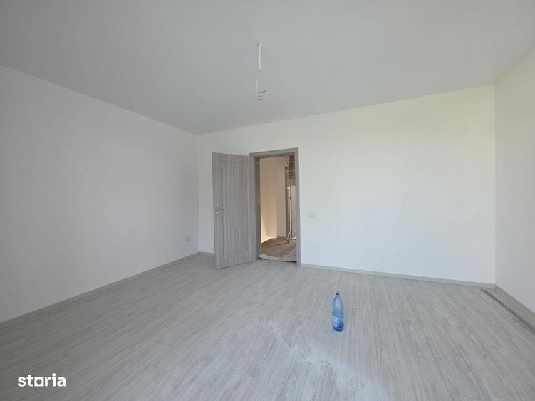 Casă cu 2 camere în Vest
