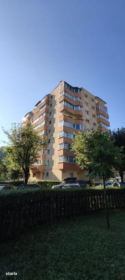 Apartament cu 2 camere decomandat în Răcădău