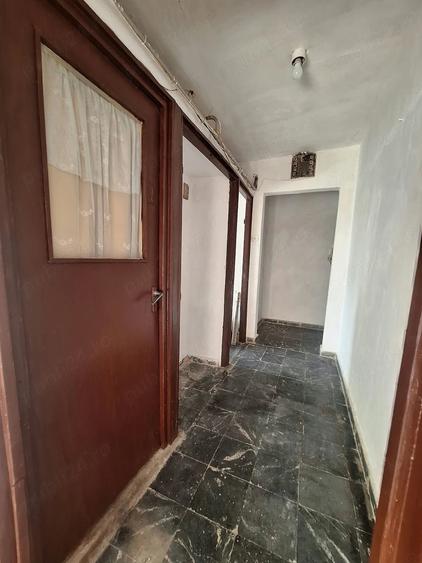 Apartament cu 2 camere nedecomandat în Central