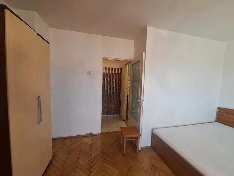 Garsonieră decomandată în Fabric