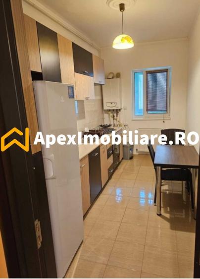 Garsonieră decomandată, mobilată în Militari