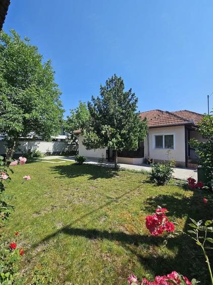 Casă cu 3 camere cu Teren 360 Mp în Ceangăi