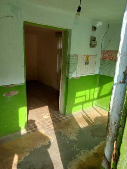 Casă cu 2 camere în Iratoșu