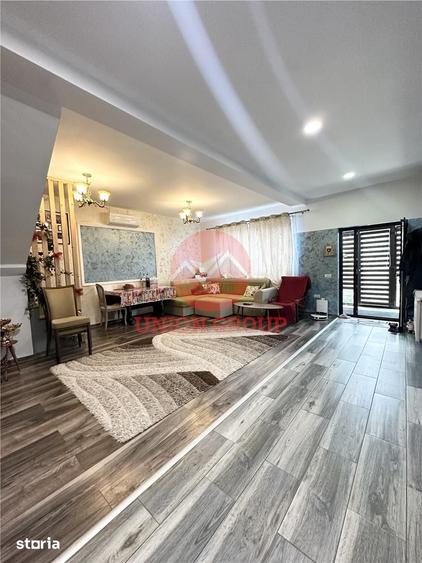 Casă cu 4 camere cu Teren 300 Mp în Central