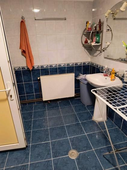 Casă cu 4 camere cu Teren 80 Mp în Rahova