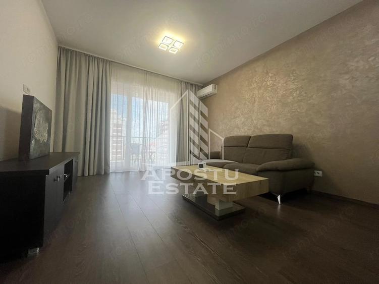 Apartament cu 2 camere decomandat în UTA