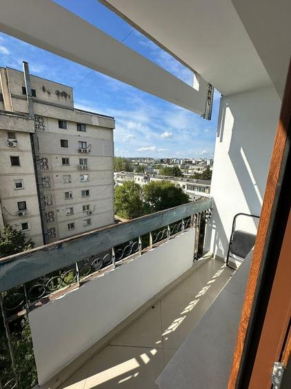 Garsonieră decomandată în Podu Roș