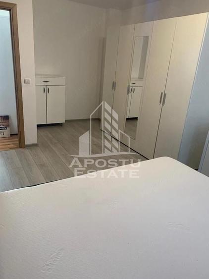 Apartament cu 3 camere decomandat în Dumbrăvița
