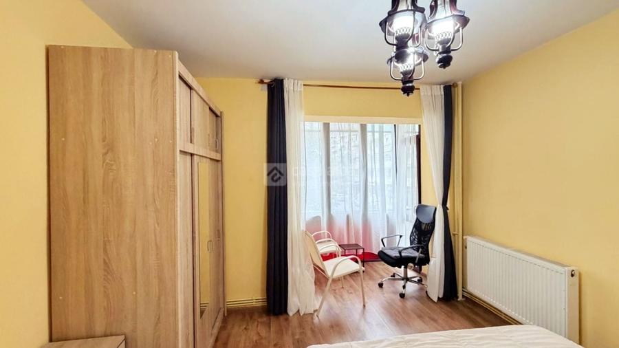 Apartament cu 2 camere decomandat, mobilat în Central