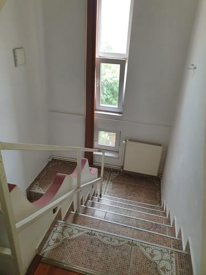 Apartament cu 2 camere decomandat în Mircea cel Bătrân