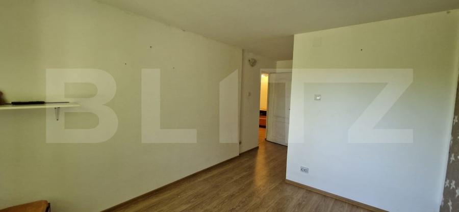Casă individuală cu 3 camere cu Teren 905 Mp în Pielești