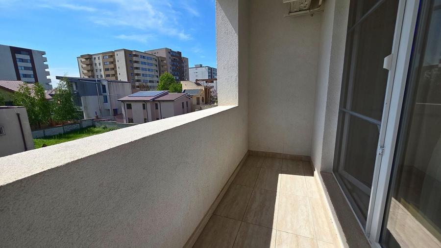 Apartament cu 3 camere decomandat, mobilat în Tomis Plus