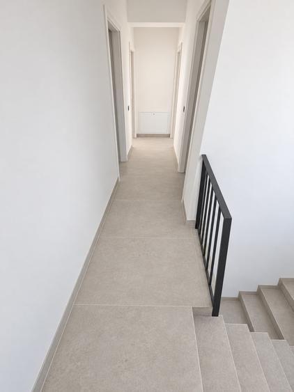 Casă individuală cu 4 camere cu Teren 416 Mp în Berceni