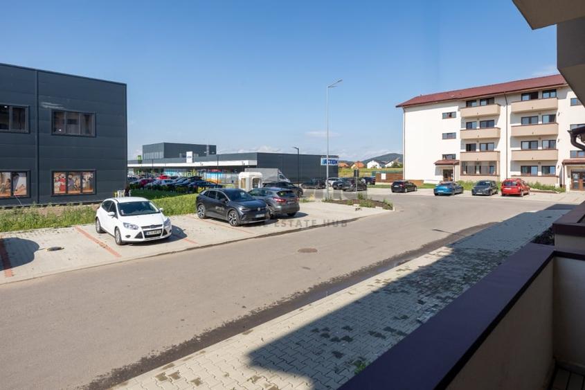 Birou, de 36 mp, în Sânpetru