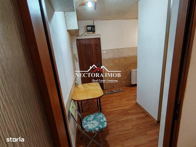Apartament cu 2 camere semidecomandat în Nufărul