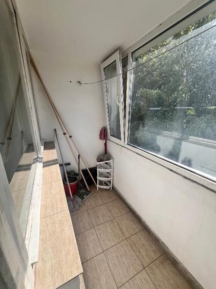 Apartament cu 2 camere semidecomandat, mobilat în Basarabia
