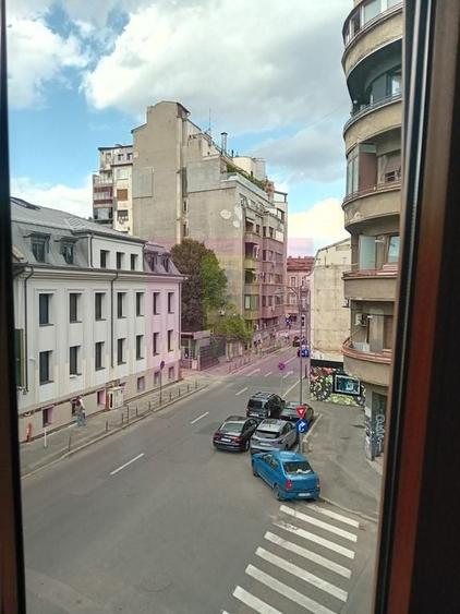 Apartament cu 2 camere decomandat în Ultracentral