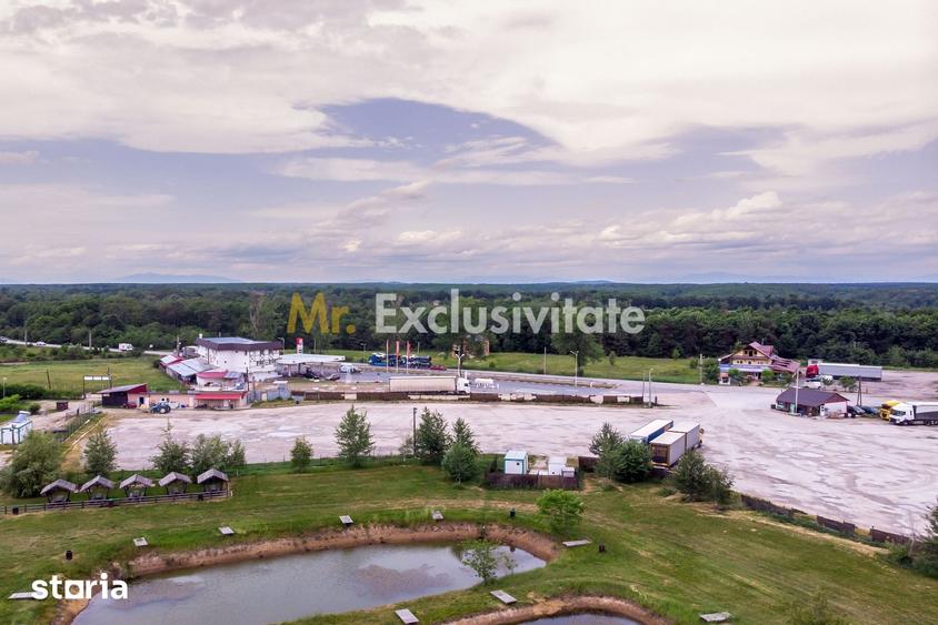 Spațiu comercial, de 855 mp, în Lerești